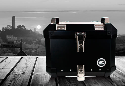 Kufer centralny aluminiowy COOCASE 45L - srebrny product-cat-1