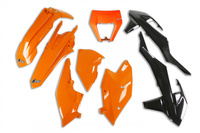UFO komplet plastików  KTM EXC/EXCF '17-'19 z osłoną lampy kolor OEM (POMARAŃCZOWY/CZARNY) (KT523E999)