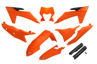 UFO KOMPLET PLASTIKÓW (FULL KIT) Z OSŁONAMI TELESKOPÓW (AMORTYZATORÓW) KTM EXC 150 / 250 / 300 TBI '24-'25, EXC-F 250 / 350 / 450 / 500 '24-'25 KOLOR OEM '25 ( POMARAŃCZOWY / CZARNY )