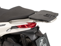 Płyta adaptera czarna do uniwersalnych kufrów górnych z uniwersalną płytą montażową do Piaggio MP3 310 / Sport (2024-)