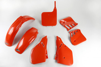 UFO Komplet plastików HONDA CR 250 '87 kolor OEM (CZERWONY) (HO093E999)