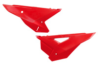 UFO BOCZKI TYLNE KOMPLET CRF 250R / 450R '25 KOLOR CZERWONY
