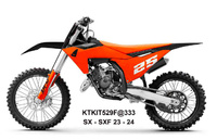UFO 2025/04 KOMPLET PLASTIKÓW (FULL KIT) Z OSŁONAMI TELESKOPÓW (AMORTYZATORÓW) KTM SX 125 / 250 / 300 TBI '23-'24, SX-F 250 / 350 / 450 '23-'24 KOLOR POMARAŃCZOWY / CZARNY