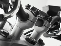 Zestaw Podwyższający Kierownicę Sw-Motech 20Mm Triumph Street Triple 675 (12-16) Silver LEH.11.039.10201/S