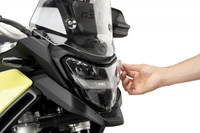 Osłona lampy przylegająca do BMW F900GS 24-25
