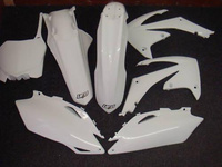 UFO KOMPLET PLASTIKÓW YAMAHA YZF 450 '11-'13 KOLOR BIAŁY (YA317E046) - WYCOFANE Z OFERTY - WYPRZEDAŻ