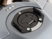 Tankring BASIC z zapięciem do tankbaga do Suzuki V-Strom 800 DE (2023-)