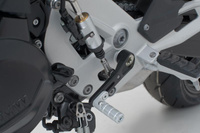 Dźwignia zmiany biegów SW-MOTECH BMW F 900 R (19-) black/silver - FSC.07.945.10000