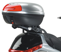 KAPPA STELAŻ KUFRA CENTRALNEGO PIAGGIO X-EVO 125/250/400 (07-11), X8 125/150/200/250/400 (04-10) ( Z PŁYTĄ MONOKEY ) - KR102